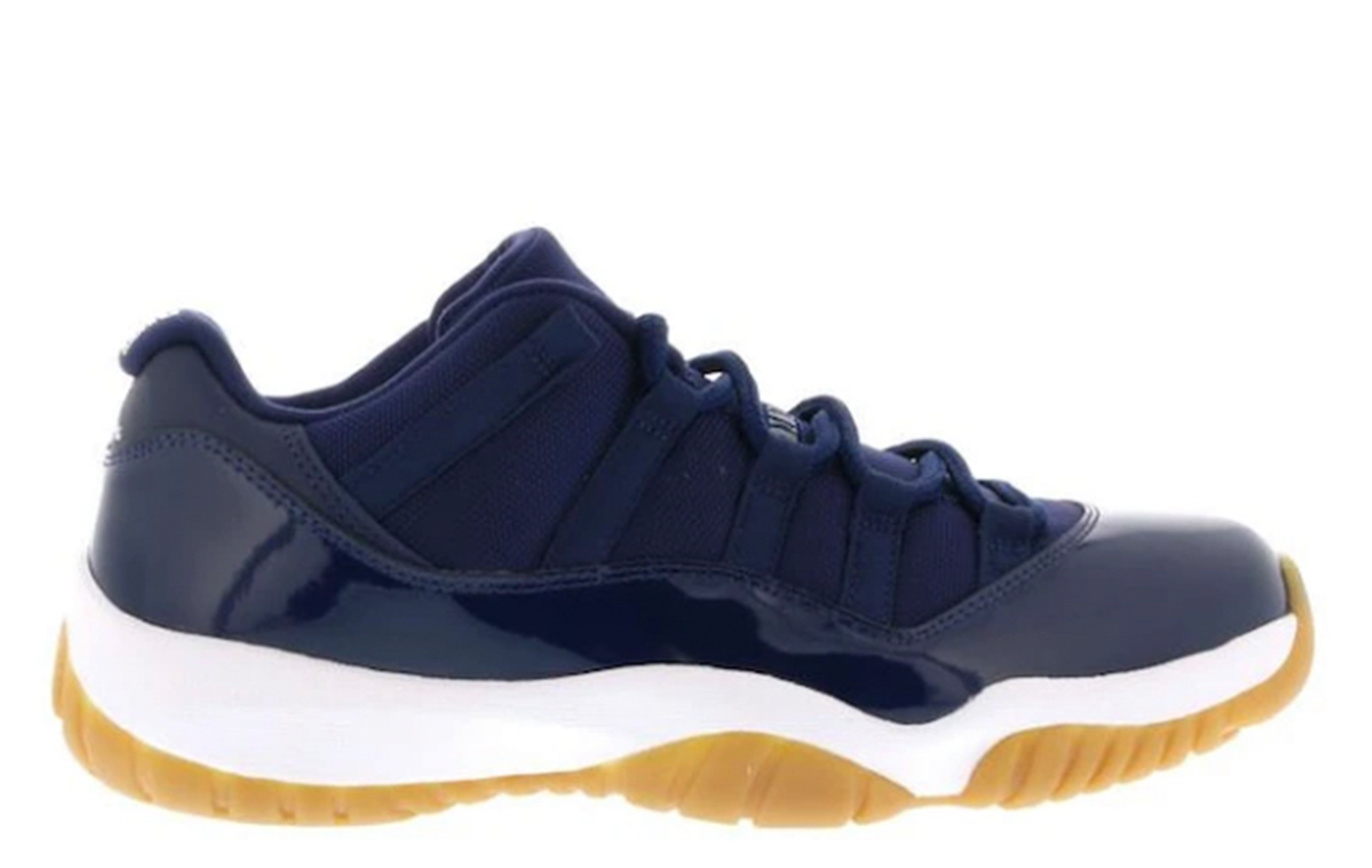 Jordan 11 white navy hotsell